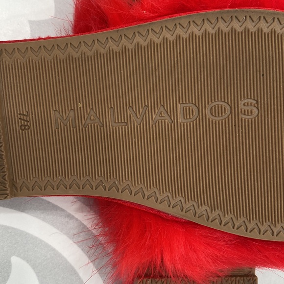 Malvados Red Faux Fur Slumber Slippers - Picture 4 of 6